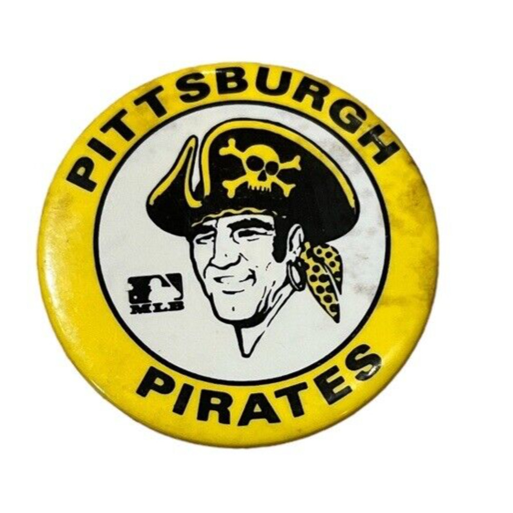 1960’s Vintage MLB Pittsburgh Pirates Collectible Baseball Button Pin Pin-back